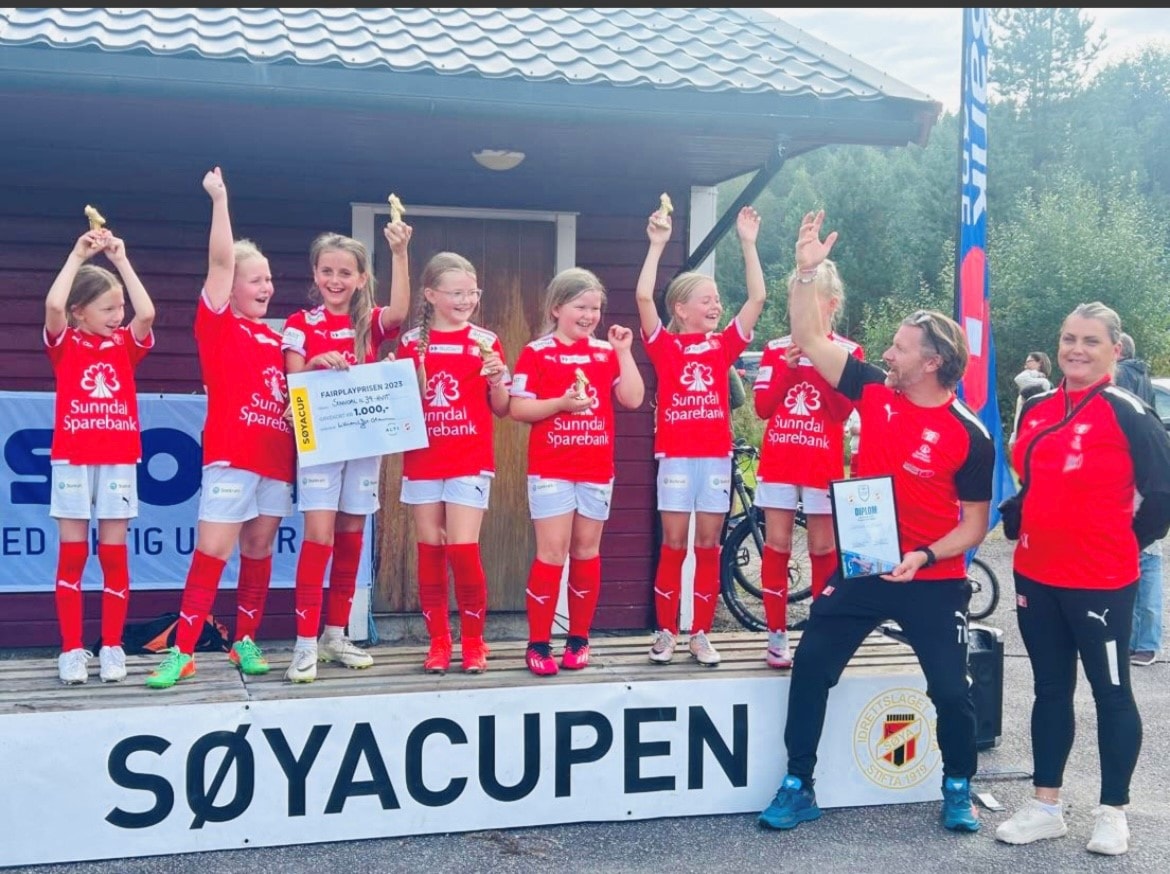 J9 med flott utmerkelse i Søyacupen